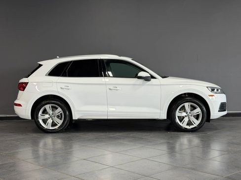 Used 2018 Audi Q5 2.0T Premium Plus w/ Premium Plus Package AWD/4WD image 4