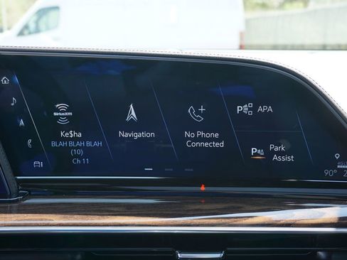 Used 2022 Cadillac Escalade Sport Platinum w/ LPO, ONYX Package image 26