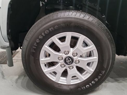 Certified 2025 Toyota Tacoma SR5 image 24
