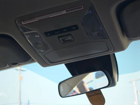Used 2021 Toyota RAV4 LE w/ Carpet Mat Package (TMS) FWD image 31