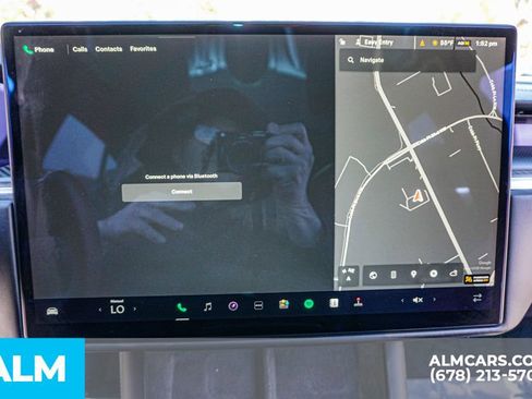 Used 2021 Tesla Model S Plaid image 37