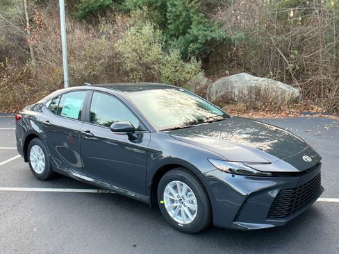 New 2026 Toyota Camry LE w/ Convenience Package image 7
