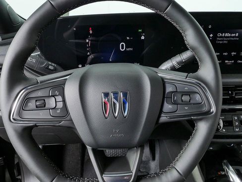 New 2026 Buick Envista Sport Touring w/ Convenience I Package FWD image 8