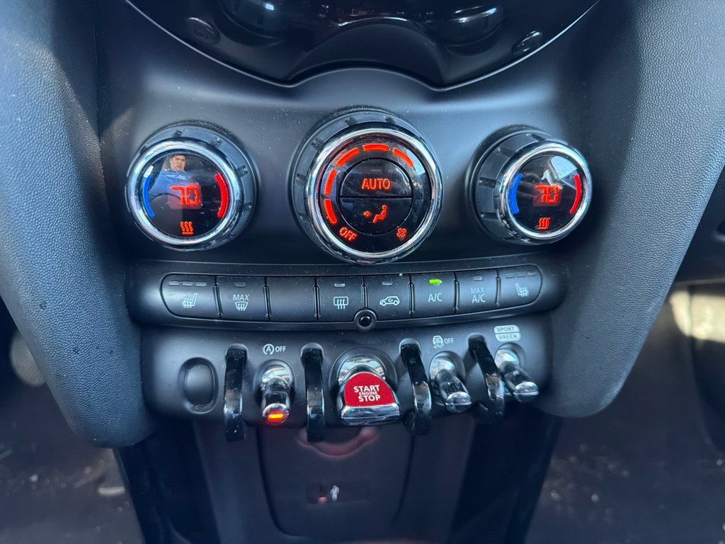 Used 2019 MINI Cooper S FWD image 16