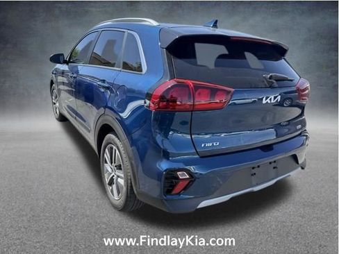 Used 2022 Kia Niro LXS image 2