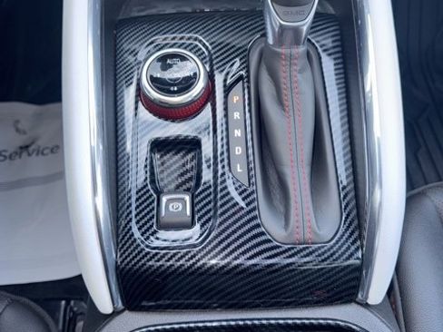 Used 2023 GMC Canyon AT4X image 32
