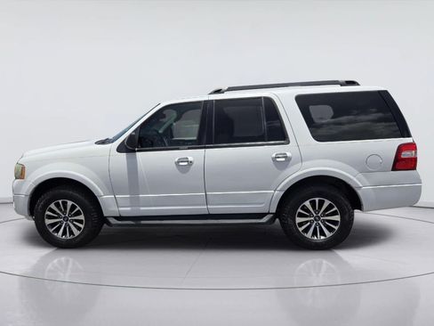 Used 2016 Ford Expedition XLT RWD image 4