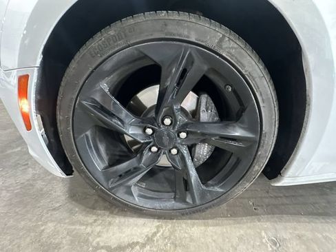 Used 2022 Chevrolet Camaro SS RWD image 23