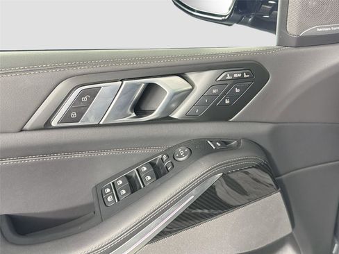 Used 2026 BMW X7 M60i AWD/4WD image 17