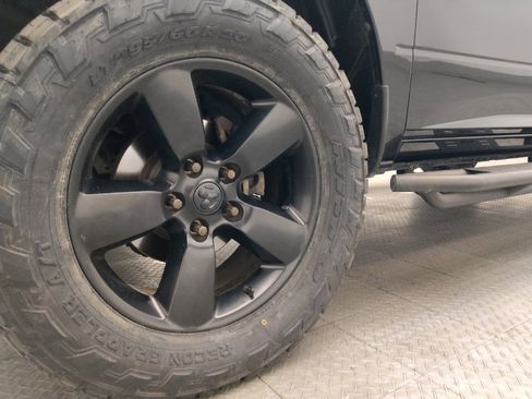 Used 2018 RAM 1500 Express w/ Express Value Package RWD image 31