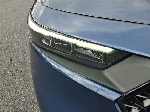 Certified 2024 Honda Accord EX image 9