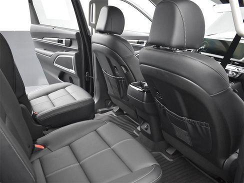New 2025 Kia Telluride SX w/ SX Captain's Chair Package image 19