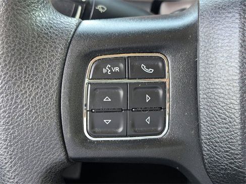 Used 2018 RAM 1500 Express image 21