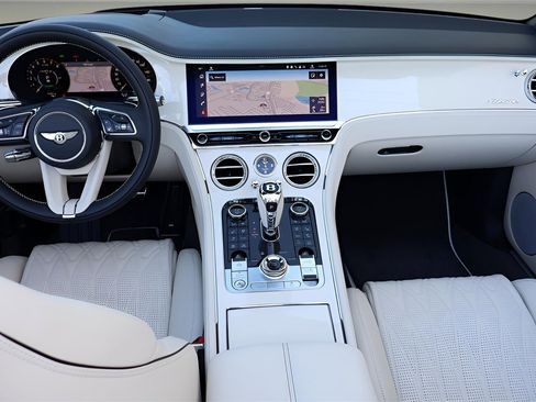 New 2026 Bentley Continental GTC image 4