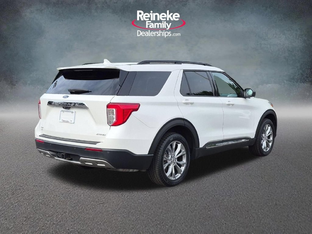 Used 2021 Ford Explorer XLT w/ Equipment Group 202A AWD/4WD image 6