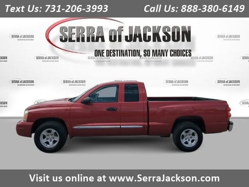 Used 2006 Dodge Dakota SLT RWD image 1