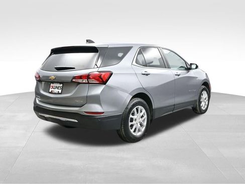 Used 2024 Chevrolet Equinox LT AWD/4WD image 9