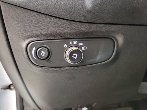 Used 2022 Chevrolet Equinox LT FWD image 13