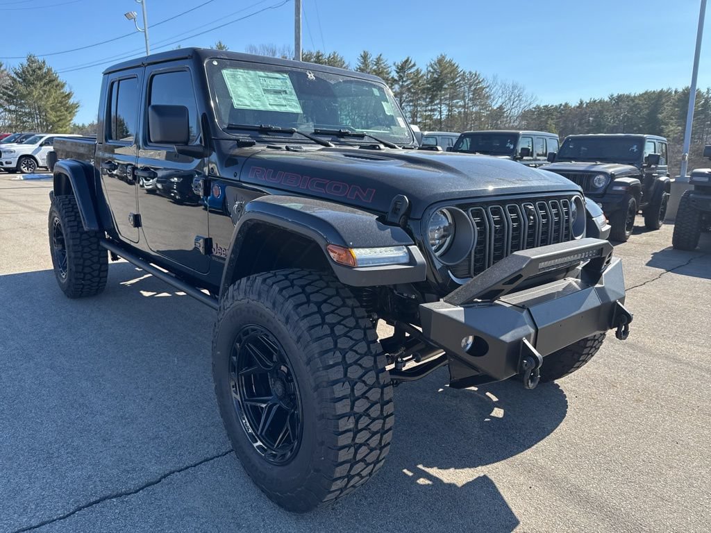 New 2026 Jeep Gladiator Rubicon w/ Technology Group AWD/4WD image 7