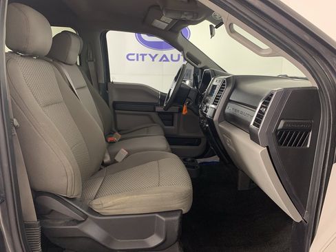 Used 2018 Ford F250 XLT image 39