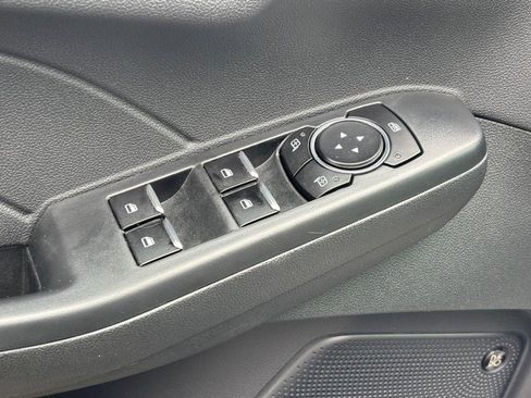 Used 2023 Ford Escape Platinum w/ Premium Technology Package image 17