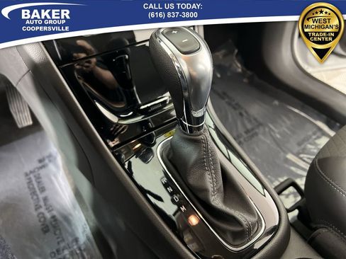 Used 2022 Buick Encore Preferred w/ Safety Package image 16