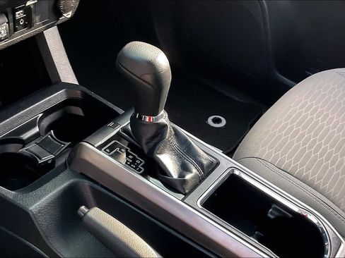 Used 2019 Toyota Tacoma SR5 image 15