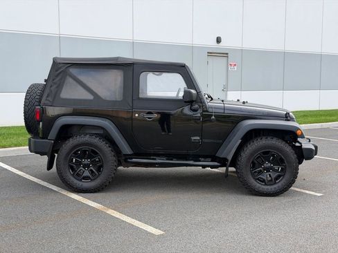 Used 2014 Jeep Wrangler Sport AWD/4WD image 4