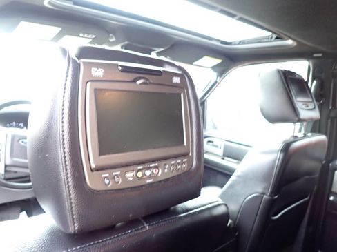 Used 2015 Ford Expedition EL Limited w/ Equipment Group 301A image 12