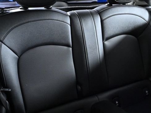 Used 2023 MINI Cooper 2-Door Hardtop FWD image 25