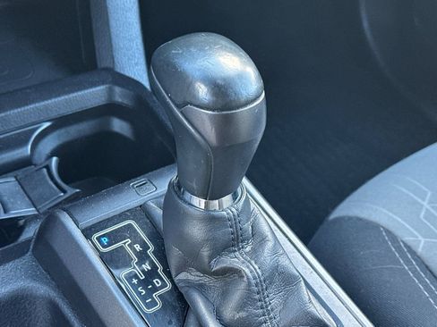 Used 2021 Toyota Tacoma TRD Off-Road w/ Technology Package image 32