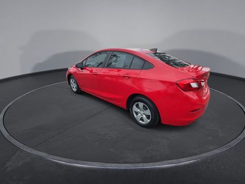 Used 2018 Chevrolet Cruze LS image 11