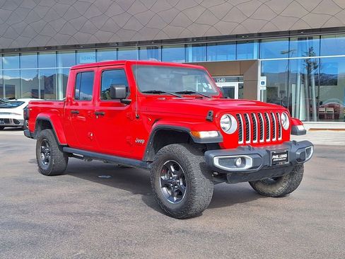 Used 2021 Jeep Gladiator Overland w/ Popular Equipment Package image 1
