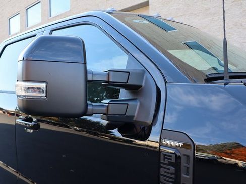 New 2026 Ford F250 Lariat w/ Black Appearance Package image 21