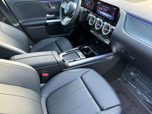 Used 2025 Mercedes-Benz GLA 250 GLA 250 4D Sport Utility 4MATI image 20