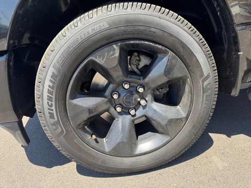 Used 2019 RAM 1500 Big Horn AWD/4WD image 26