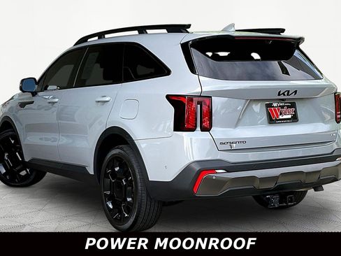 Used 2025 Kia Sorento SX Prestige AWD/4WD image 4