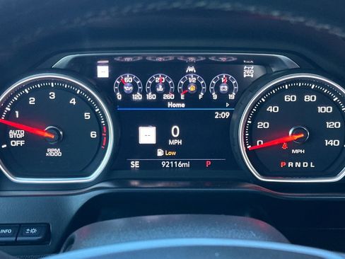 Used 2021 Chevrolet Silverado 1500 High Country w/ Technology Package image 22