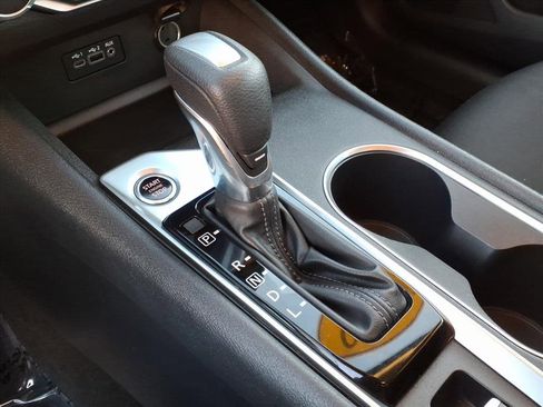 Certified 2022 Nissan Altima 2.5 SV image 15