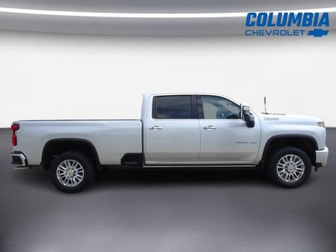 Used 2022 Chevrolet Silverado 2500 High Country w/ Z71 Off-Road Package AWD/4WD image 2