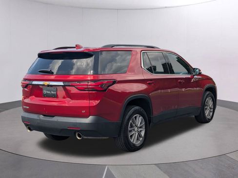 Used 2023 Chevrolet Traverse LT FWD image 5
