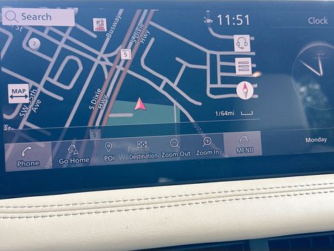 Used 2023 INFINITI QX60 Luxe w/ Cargo Package image 13