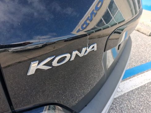 Used 2022 Hyundai Kona SEL w/ Cargo Package image 9