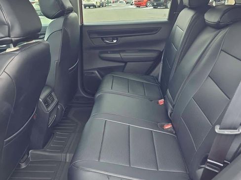 Used 2024 Honda CR-V EX image 9