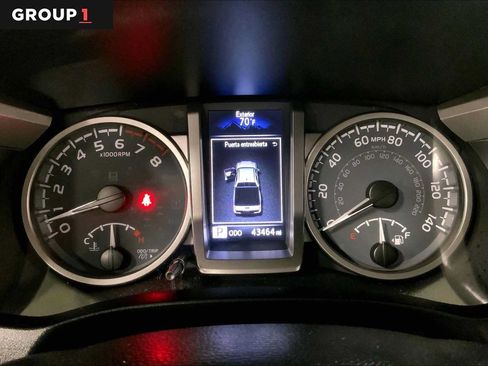 Certified 2021 Toyota Tacoma SR5 AWD/4WD image 26