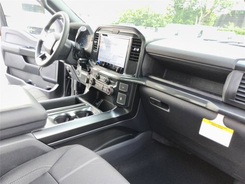 New 2026 Ford F150 STX w/ F-150 LOBO Package AWD/4WD image 23