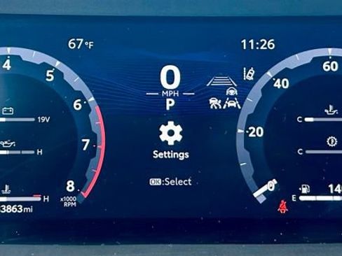 Certified 2024 Toyota Tacoma TRD Off-Road AWD/4WD image 19
