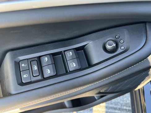 New 2025 Jeep Grand Cherokee L Limited AWD/4WD image 19