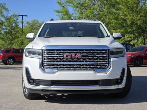 Used 2023 GMC Acadia Denali w/ Denali Technology Package AWD/4WD image 16