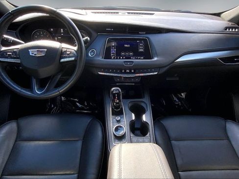 Used 2023 Cadillac XT4 Premium Luxury w/ Technology Package AWD/4WD image 15